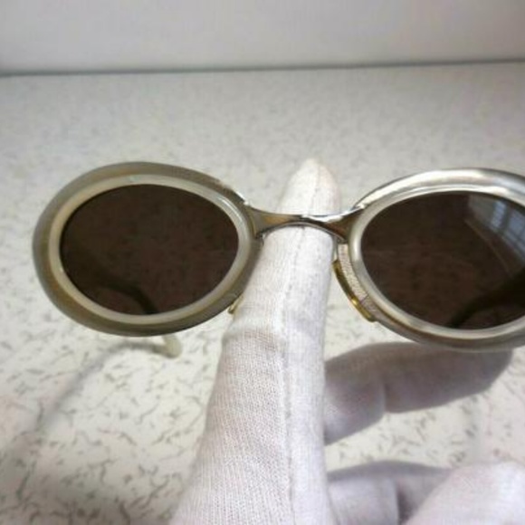 Fendi RARE 1970's 'Pandora' style Sunglass frames - Picture 5 of 6